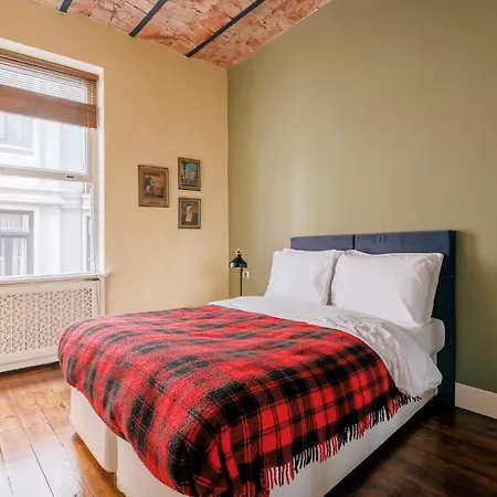 Charming Flat W 8 Min To Galata Tower In Beyoglu Isztambul