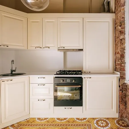 Charming Flat W 8 Min To Galata Tower In Beyoglu *