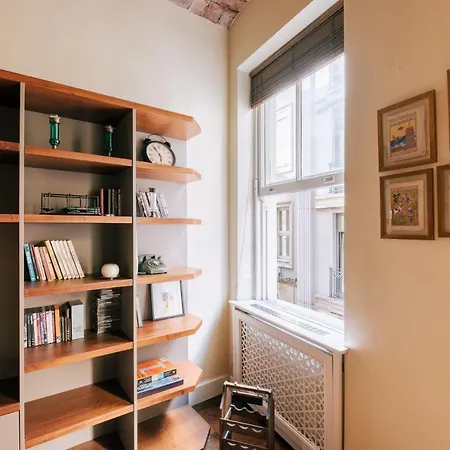Charming Flat W 8 Min To Galata Tower In Beyoglu Apartman Isztambul