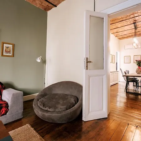 Charming Flat W 8 Min To Galata Tower In Beyoglu Διαμέρισμα